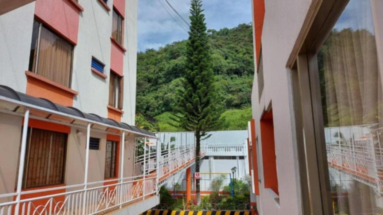 Hotel Emperador Barbosa  Eksteriør billede
