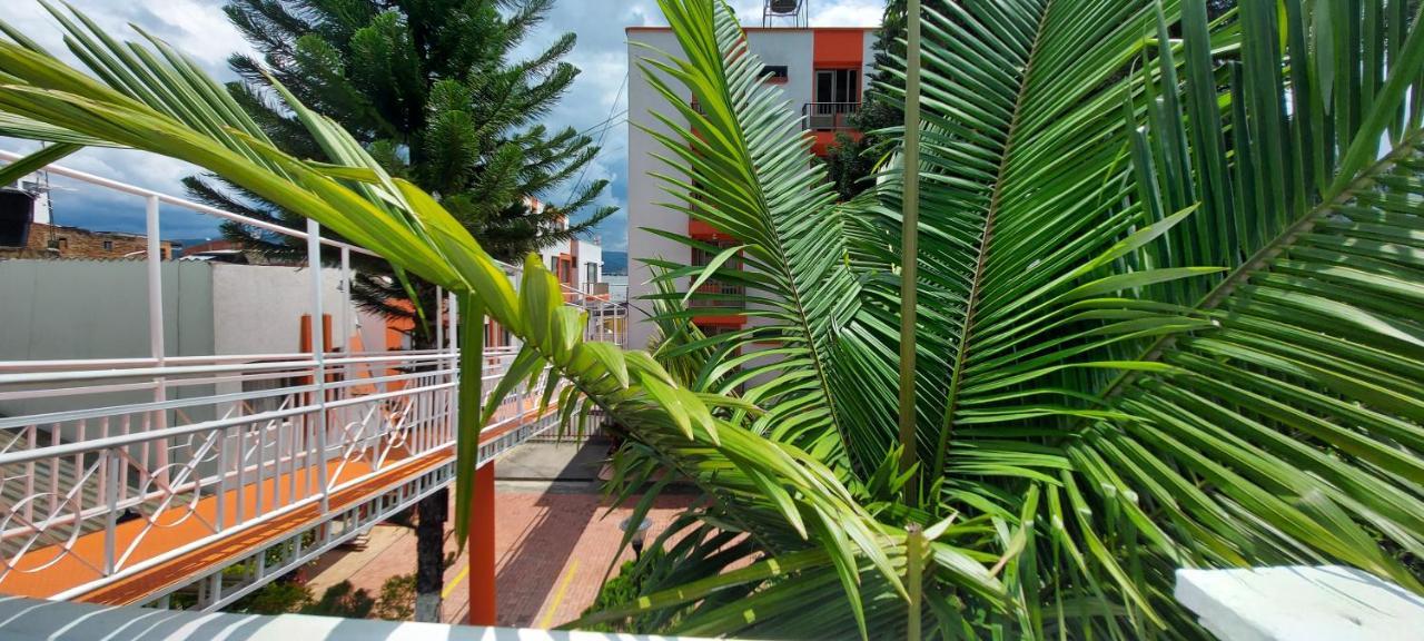 Hotel Emperador Barbosa  Eksteriør billede