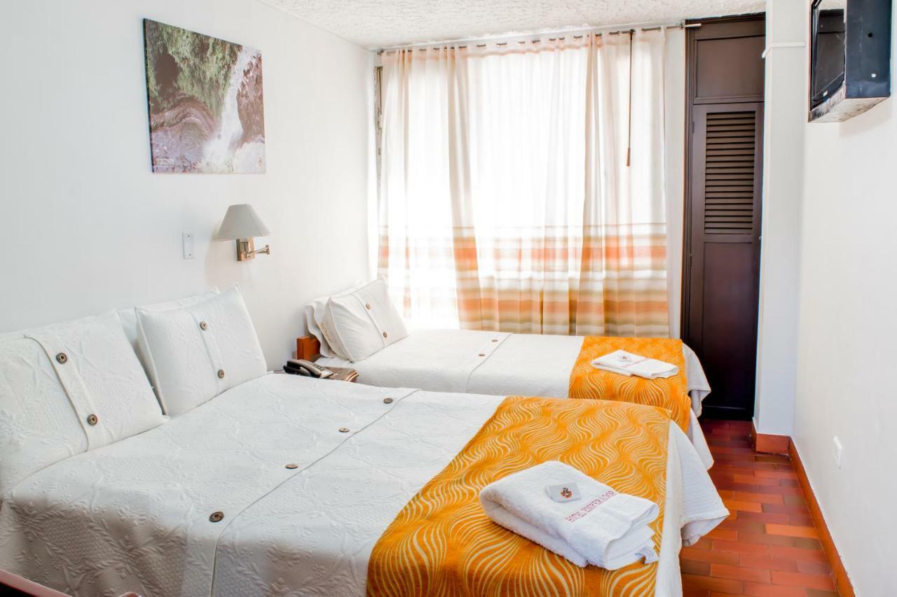 Hotel Emperador Barbosa  Værelse billede